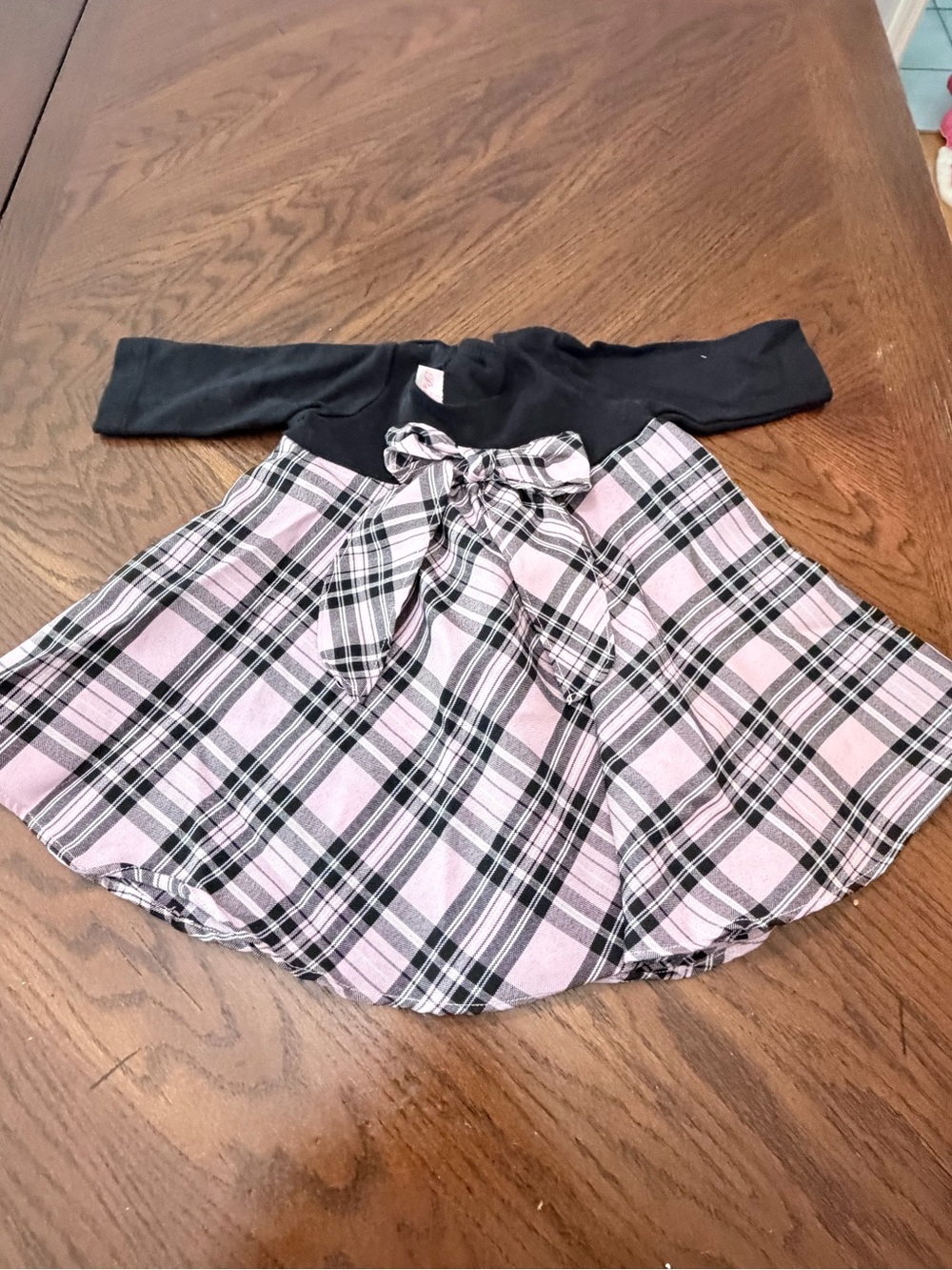 Girls Black & Pink Plaid Bow-Front Formal Dress